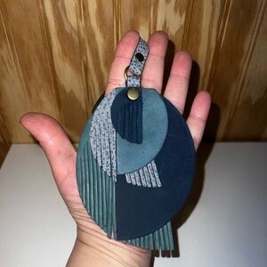 Portland leather goods Picasso tassel in blue bag charm